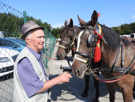 Najstarejši udeleženec je bil 93-letni Žumrov ata iz Šenčurja